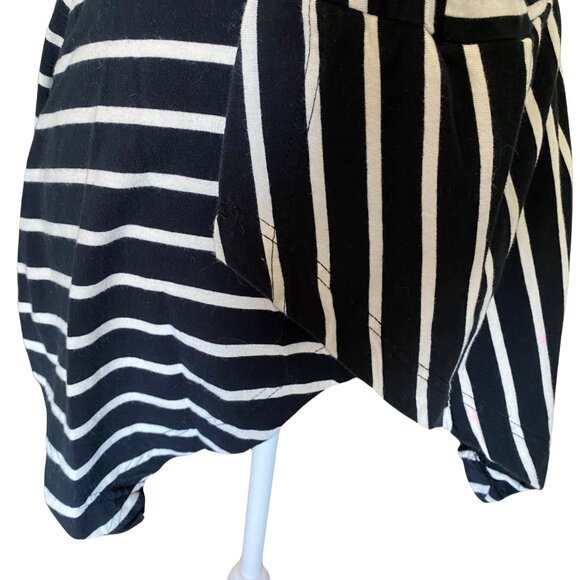 Effie's Heart Size Small Black & White Striped Asymmetrical Fit and Flare Top - Picture 7 of 13